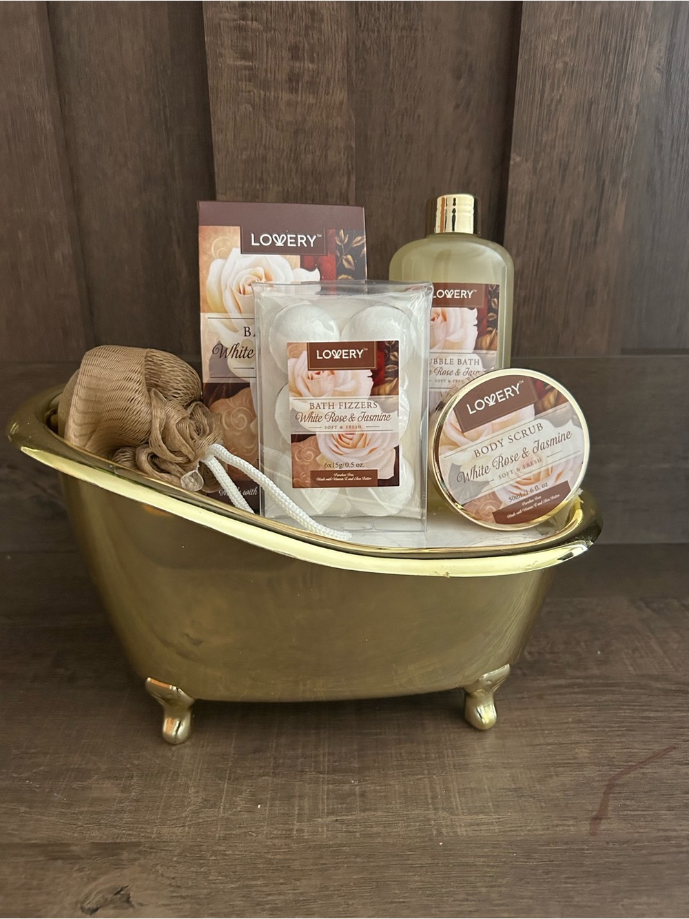 Lovery White Rose & Jasmine Bath Set in Gold & Cream Bathtub Bubble Bath NWOT